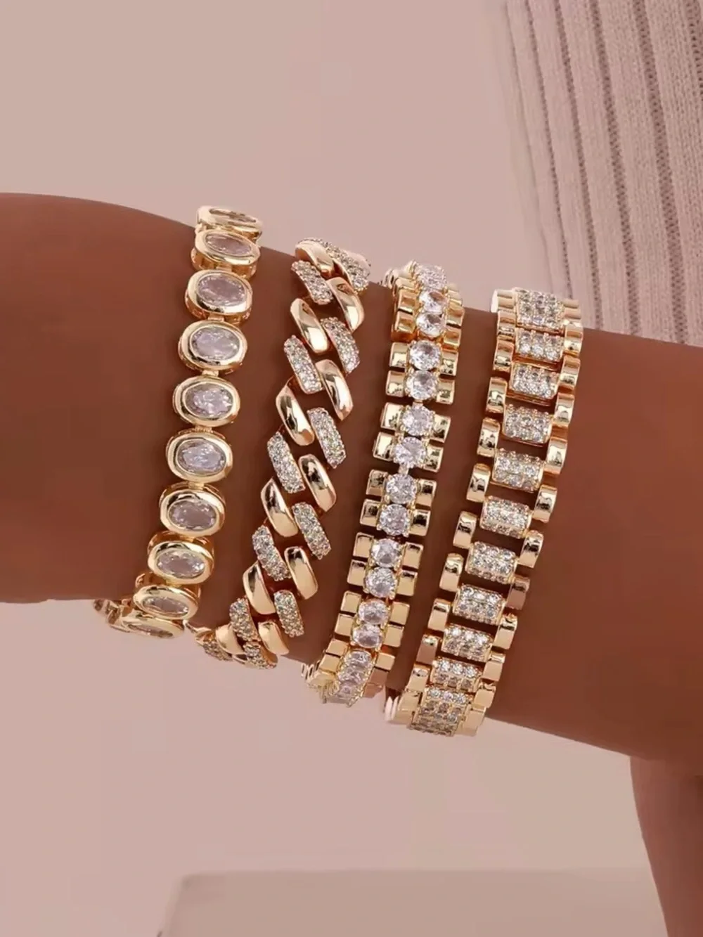 14 K gold plated Cubic Zirconia Chunky bracelet for women